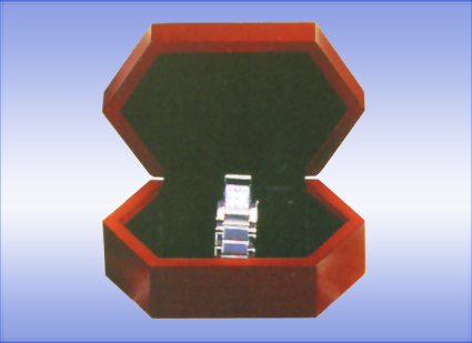 �ͺţ�M011